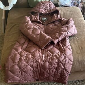 Eddie Bauer Women's Puffer Jacket - Mauve